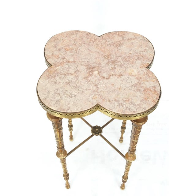 Mid 20th Century Exception Clover Shape Pink Marble Top Fluted Brass Legs Tall Pedestal Stand For Sale - Image 5 of 15