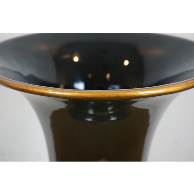 Vintage Chinese Black & Gold Lacquered Chinoiserie Lotus Flower Vase For Sale - Image 10 of 10