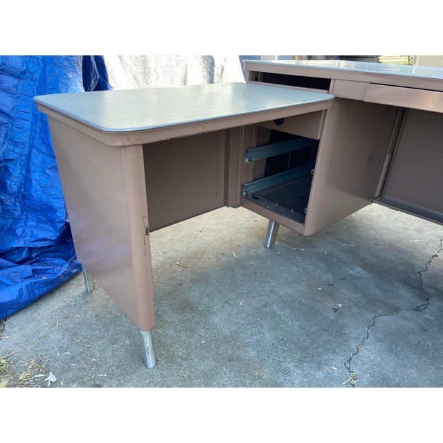 Vintage mid century modern general fireproofing corner desk some scuffs and marks see pictures for details, main desk...