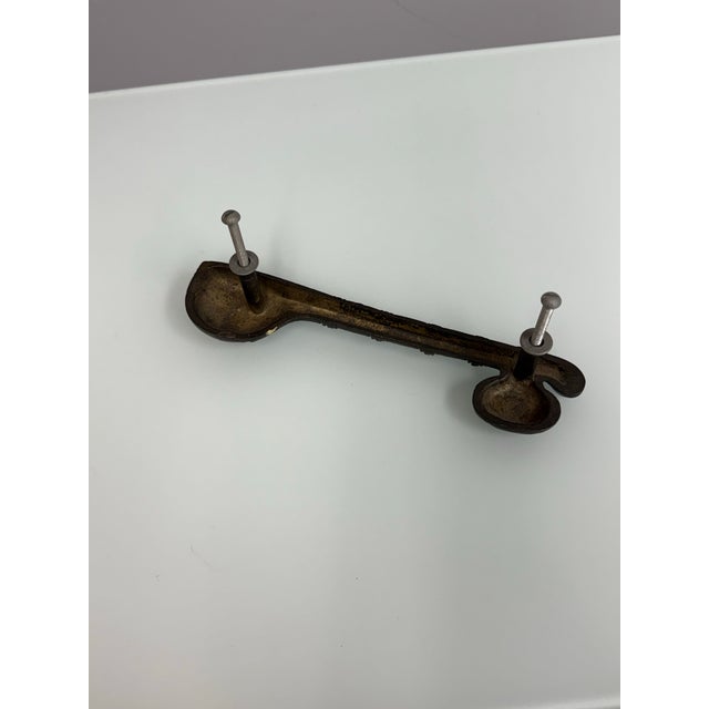 Metal Brass Sitar-Shaped Door Handle, Vintage For Sale - Image 7 of 12