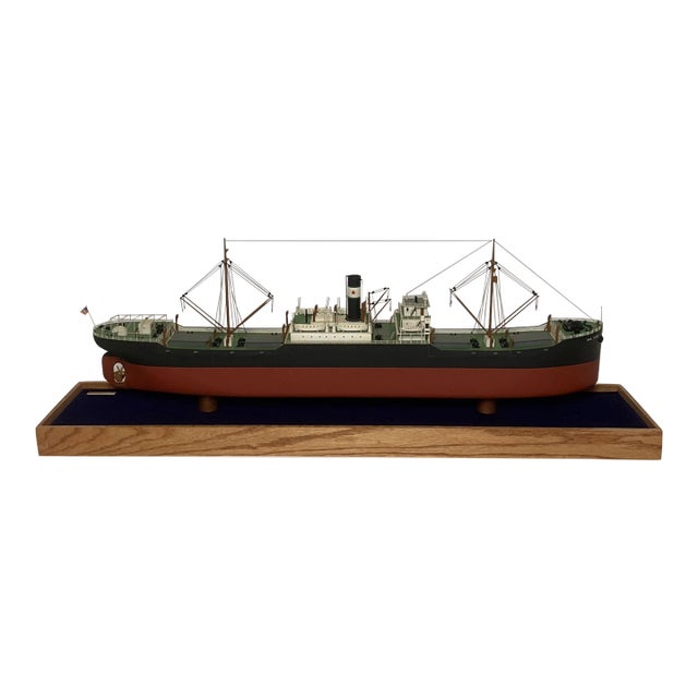 1930s Vintage Large Ship Model of the C3 Freighter Sea Star For Sale