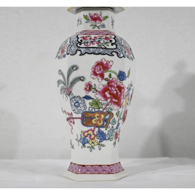 Chinese Hexagonal Vases in Earthenware For Sale - Image 9 of 18