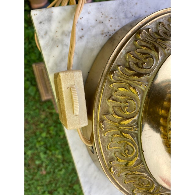 Large Mid-Century Modern Hollywood Regency Gilt and Jeweled Green Glass Table Lamp For Sale - Image 6 of 8