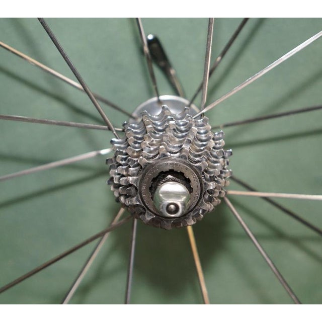 1990s Vintage Campganolo Shamal 12 HPW Wheelset, Set of 2 For Sale - Image 5 of 16