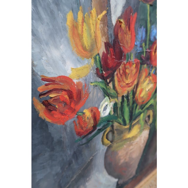 1940s Large French Oil Painting – Floral Still Life With Tulips – Ornate Giltwood Frame – French Art For Sale In Los Angeles - Image 6 of 12