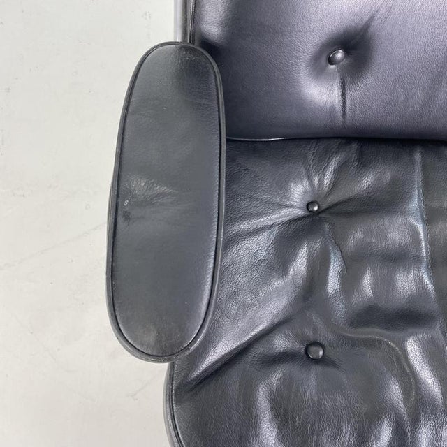 Animal Skin Time-Life Lobby Chair in Black Leather by Charles Eames for Herman Miller, 1960s For Sale - Image 7 of 11