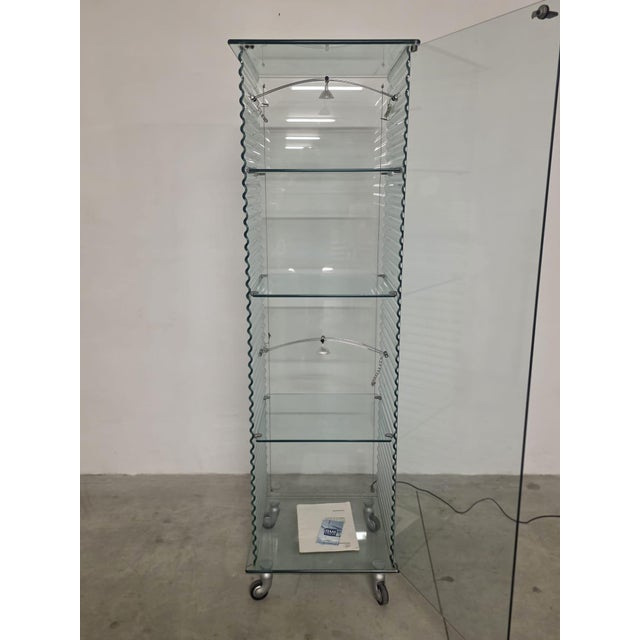 Glass Vintage Showcase by Ron Arad for Fiam, 1980s For Sale - Image 7 of 16