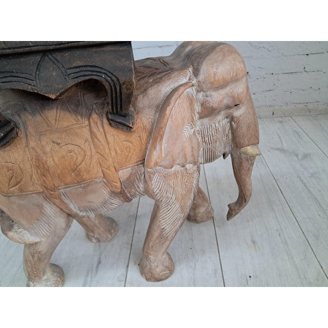 Vintage Hand-Carved Wooden Elephant Plant Stand, 1960s For Sale - Image 17 of 18