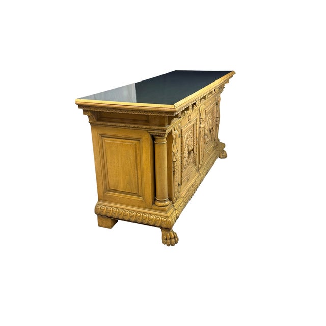 Antique Renaissance Revival Carved Oak Credenza, 1950s, in Very Good conditions. Designed 1950 to 1959