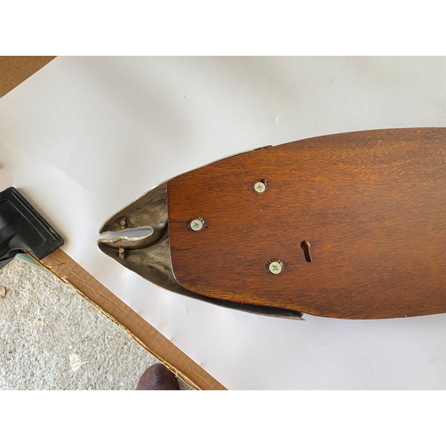 20th Century French Brown Wooden Cutting Board For Sale - Image 4 of 15