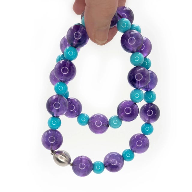 Late 20th Century Large Amethyst and Turquoise Bead Necklace With 18k White Gold Clasp For Sale - Image 4 of 14