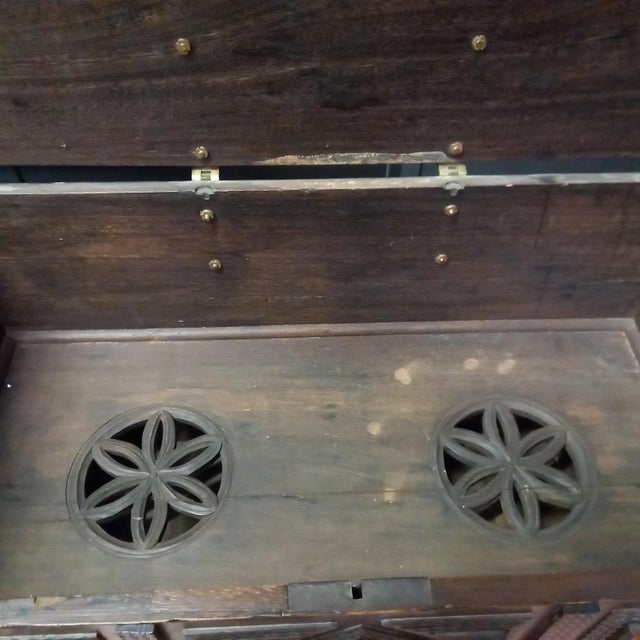 Anglo Indian Colonial Campaign Chest, 1840s For Sale - Image 10 of 18
