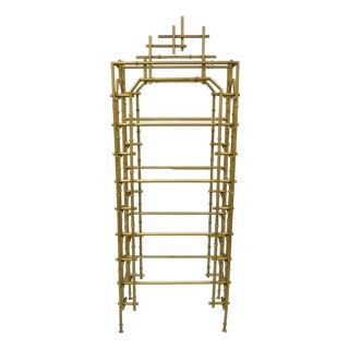 Mid 20th Century Hollywood Regency Faux Bamboo Chinese Chippendale Pagoda Gold Etagere Bookcase For Sale