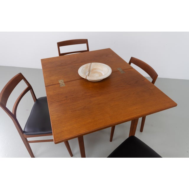 Mid-Century Danish Compact Folding Oak Dining Table attributed to Børge Mogensen, 1950s For Sale - Image 14 of 18