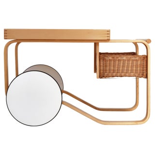 Model 900 Tea Trolley with White Ceramic Tiles & Rattan Basket attributed to Alvar Aalto for Artek, 1960s For Sale