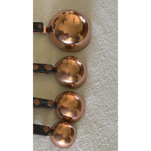 1960s Rustic Cabin Core Copper Measuring Spoons W/ Hand Forged Handles Lodge Farmhouse Styles For Sale - Image 5 of 11