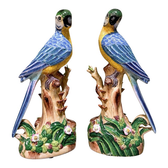 Pair of Parrot Bird Figurines Table Sculptures - Hand Painting Chinese Porcelain Book Matching Set - Chelsea House Mottahedeh Style For Sale