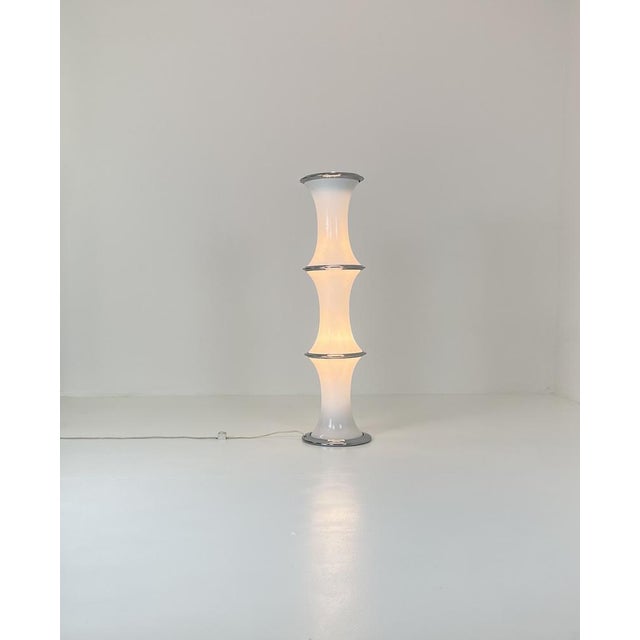 White Bamboo Floor Lamp by Enrico Tronconi for Vistosi, 1970 For Sale - Image 8 of 9