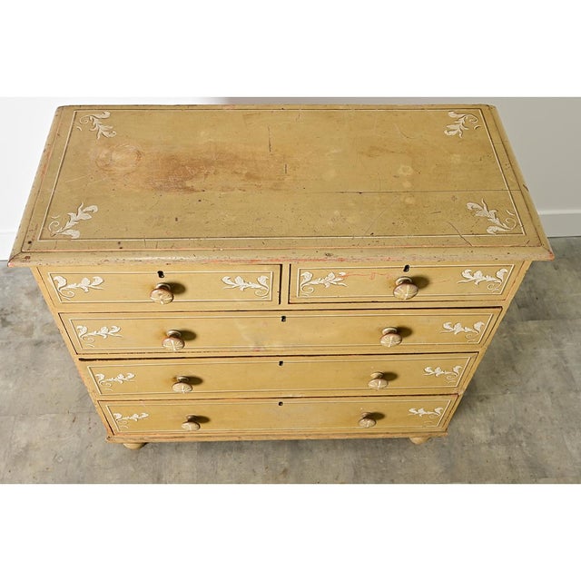 English 19th Century Painted Chest of Drawers For Sale - Image 4 of 11