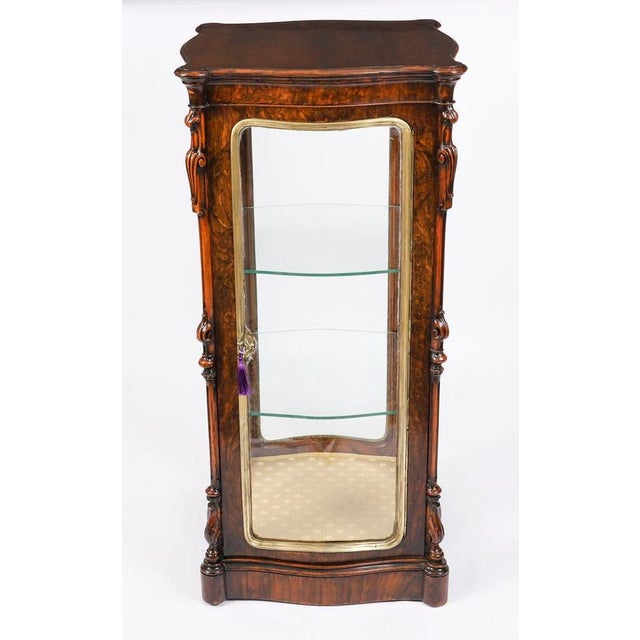 Antique Ormolu Mounted Display Cabinet, 19th Century For Sale - Image 3 of 17