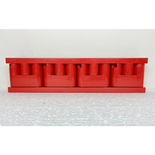 1970s Red Plastic Minivip Wall Coat Rack by Benanti & Brunori for Velca, Italy, 1970 For Sale - Image 5 of 10