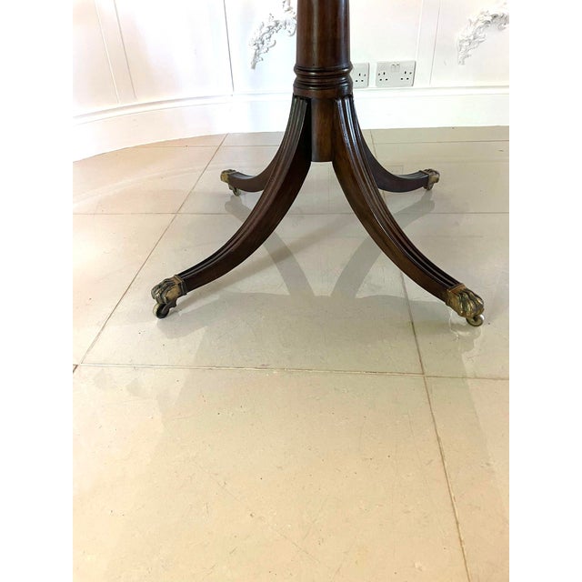 Large Regency Figured Mahogany Dining Table, 1825 For Sale - Image 13 of 16