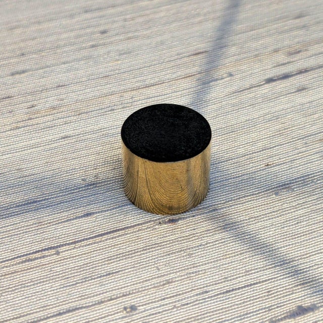 Cb2 Rosalind Modern Table Lamp With White Shade and Green Gradient Base For Sale - Image 9 of 9