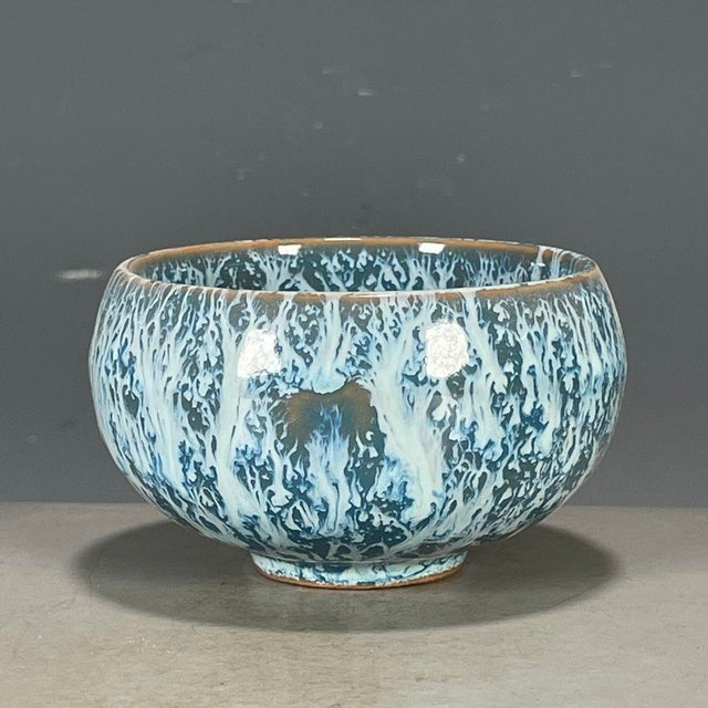 Chinese Blue & White Splash Glazed Porcelain Tea Cup For Sale In Los Angeles - Image 6 of 9