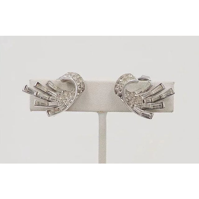 Mid-Century Modern Vintage 1957 Crown Trifari Rhodium Plated Baguette Rhinestone Earrings - 2 Pieces For Sale - Image 3 of 5