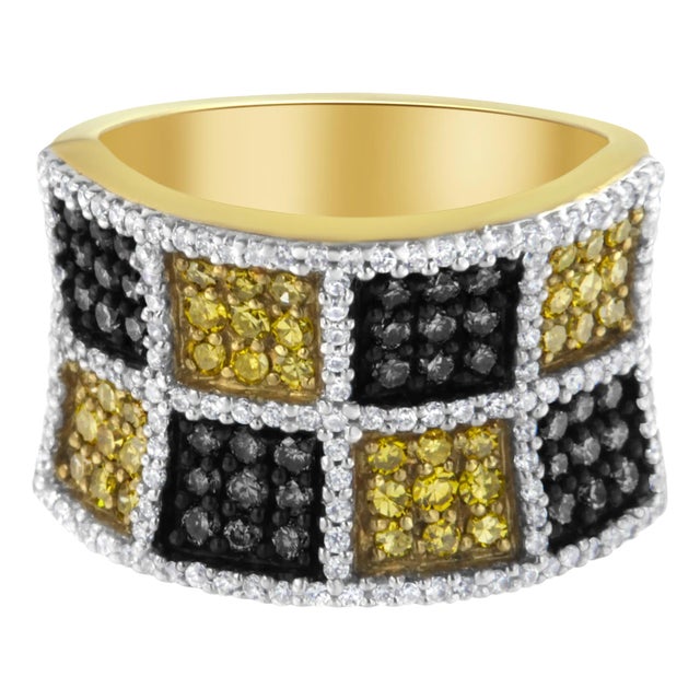 14KT Yellow Gold Champagne, Yellow and Round Diamond Band Ring (1 1/2 cttw, H-I Color, I1-I2 Clarity) For Sale