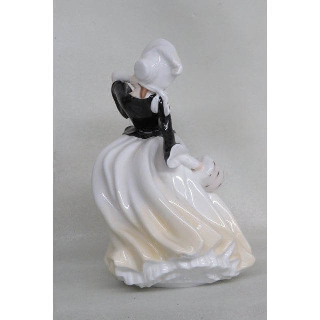Royal Doulton Royal Doulton Hn2147 Autumn Breezes English Bone China Porcelain Figurine For Sale - Image 4 of 10