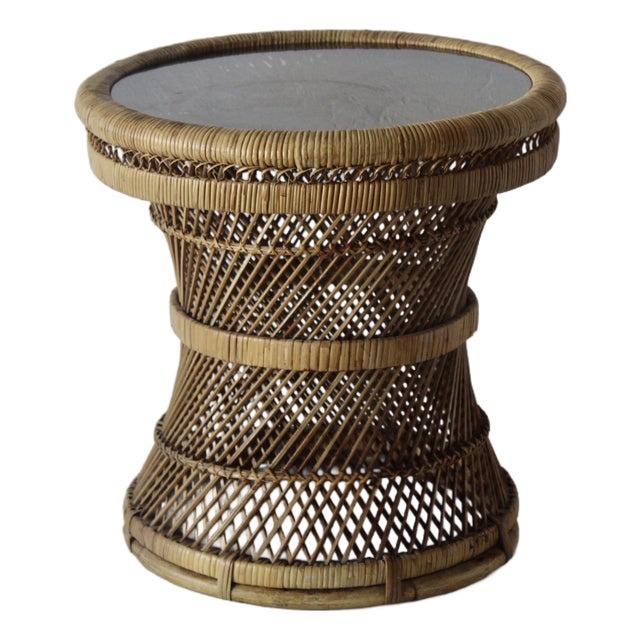 1970s Ficks Reed Style Bohemian Round Handwoven Rattan Wicker Drum Side Drink Table For Sale