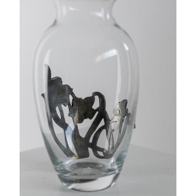 Late 20th Century Vintage Glass Vase with Hand-Cast Pewter Daffodil Decoration, 1970s For Sale - Image 5 of 14