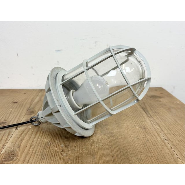 Industrial Grey Cast Aluminium Light from Yamada Co.ltd., 1960s For Sale - Image 10 of 14