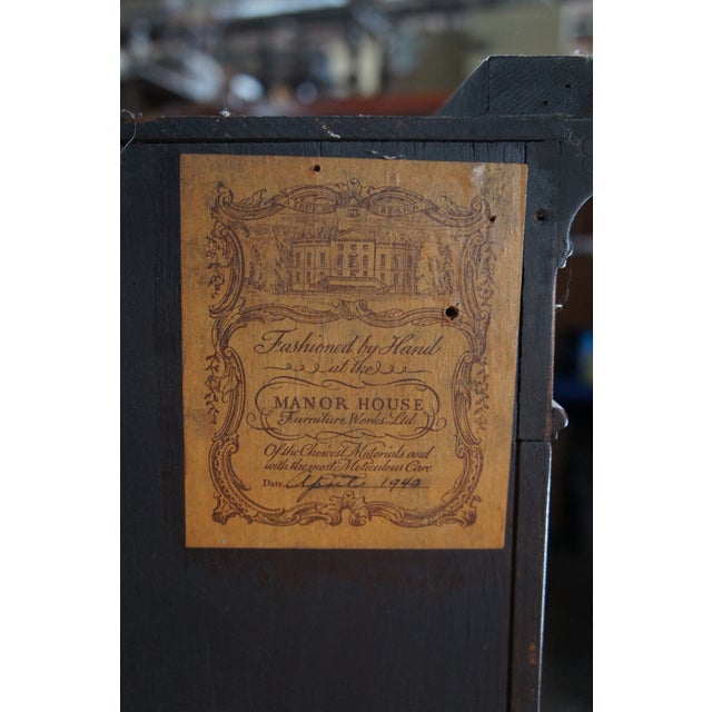 1940s Baker Manor House English George III Mahogany Breakfront China Cabinet Bookcase For Sale - Image 10 of 15