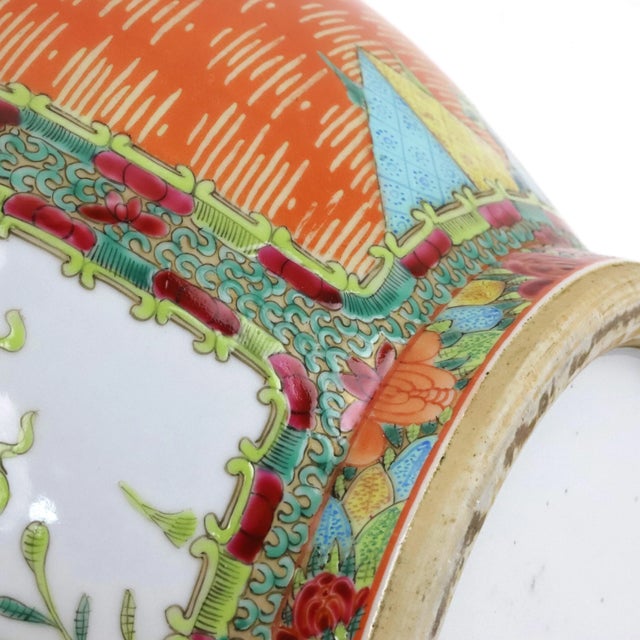 A Pair of Large Guangcai Porcelain Vases in the 19th Century For Sale In New York - Image 6 of 13