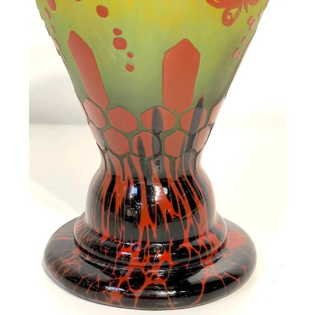 Art Deco Early 20th Century Le Verre Francais 'Papillons' French Cameo Art Glass Vase For Sale - Image 3 of 11