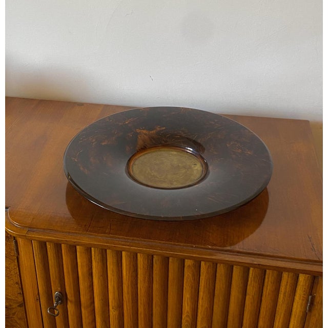 Hollywood Regency Brass and Tortoiseshell Acrylic Glass Tray from Guzzini, Italy, 1970s For Sale - Image 9 of 18