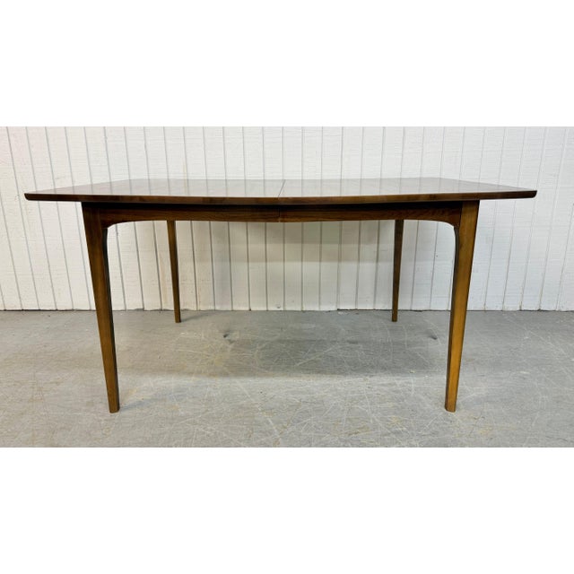 Mid-Century Modern Walnut Dining Table For Sale In Philadelphia - Image 6 of 8