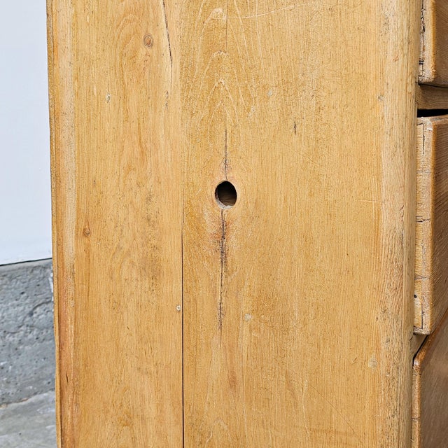 Antique English Pine Dresser on Tulip Feet, Chest of Drawers - Circa 1880 For Sale - Image 4 of 11