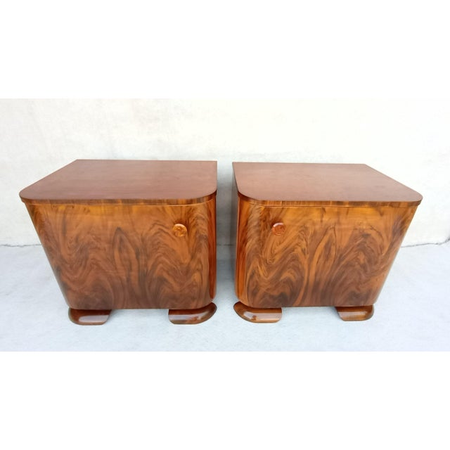 Very nice bedside tables in the style of Art Deco, Modernism, in original authentic condition. Made of walnut, beech and...