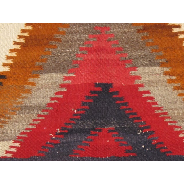 Third Phase Navajo Chiefs Blanket C. 1890 Handmade Native America Textile Square For Sale - Image 17 of 18