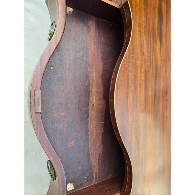 Wood Mid 19th Century Mahogany Sideboard in the Style of George III For Sale - Image 7 of 18