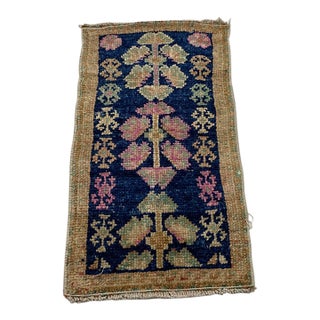 1960s Decorative Small Geometric Rug For Sale