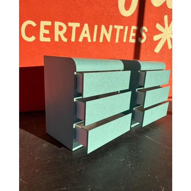 The 80s never shied away from their bright colors and curves. With their laminate exteriors, extremely resilient to daily...