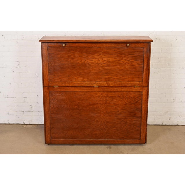 Mission Antique Mission Oak Arts & Crafts Standing Map Case, Circa 1900 For Sale - Image 3 of 14