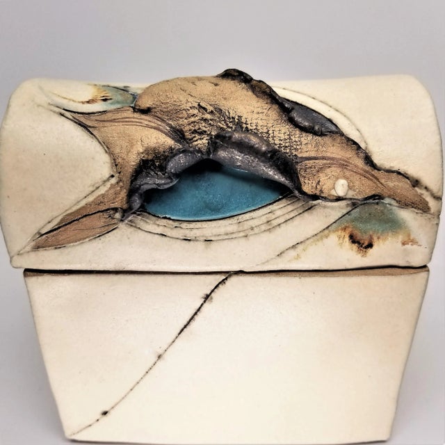 1992 Art Studio Handmade Pottery Ceramic Jewelry Keepsake Box, Signed by Artist Serial Numbered & Dated For Sale - Image 9 of 12