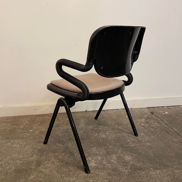Mid-Century Modern One “Vertabra” Arm Chair by Giancarlo Piretti Italian Post Modern Design For Sale - Image 3 of 12
