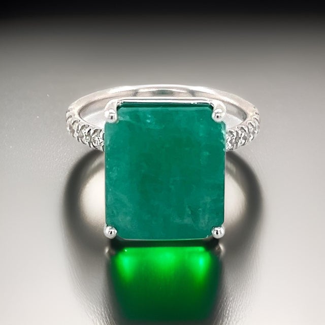 Traditional Natural Emerald Diamond Ring Size 6.5 14k White Gold 8.27 TCW Certified For Sale - Image 3 of 12