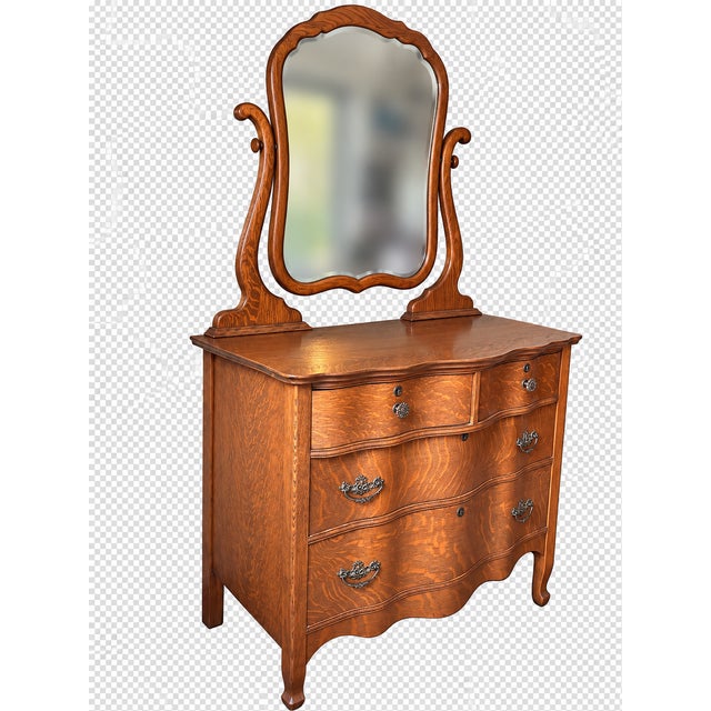 Beautiful antique tiger oak dresser with in EXCELLENT condition with a harp mirror, made by Atlas Furniture Co. out of...